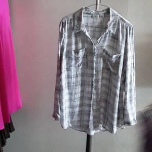 Button down double pocket blouse